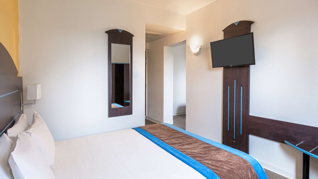 Photo of Bedroom in Saint-Amand-les-Eaux