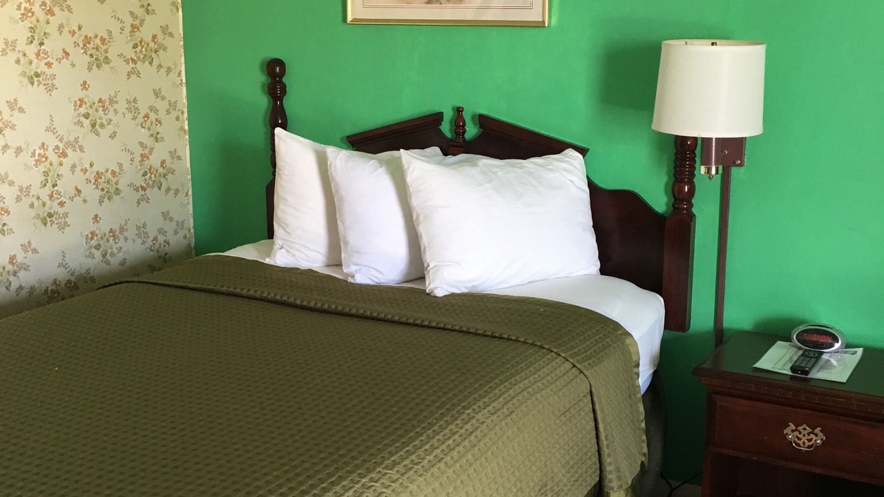 Photo of Bedroom in Olney