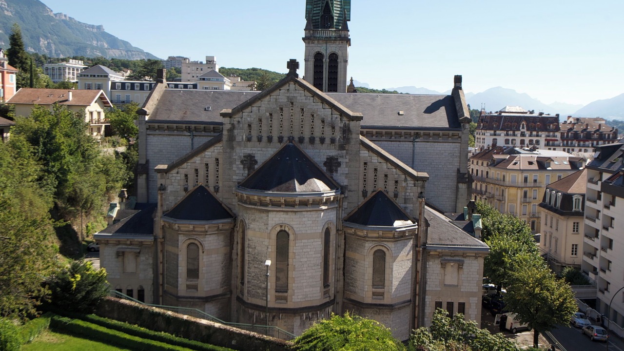 Photo of Bedroom in Aix-les-Bains City Center