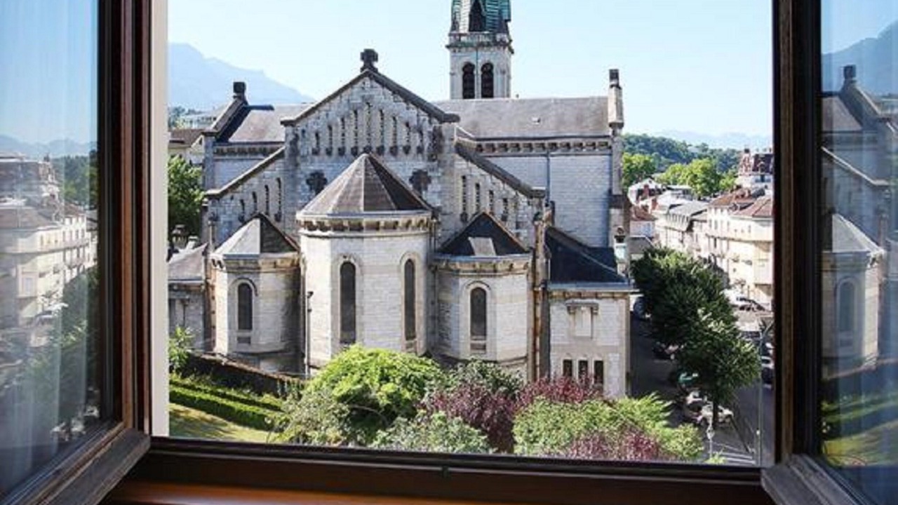 Photo of Bedroom in Aix-les-Bains City Center