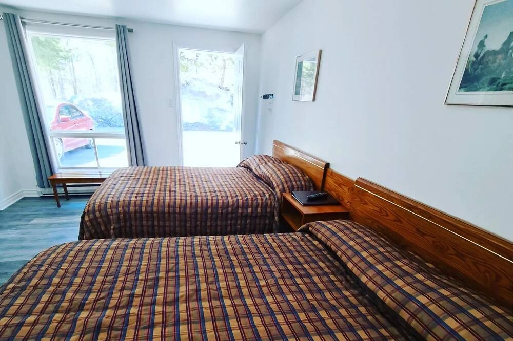Photo of Bedroom in Saint-Charles-Borromee