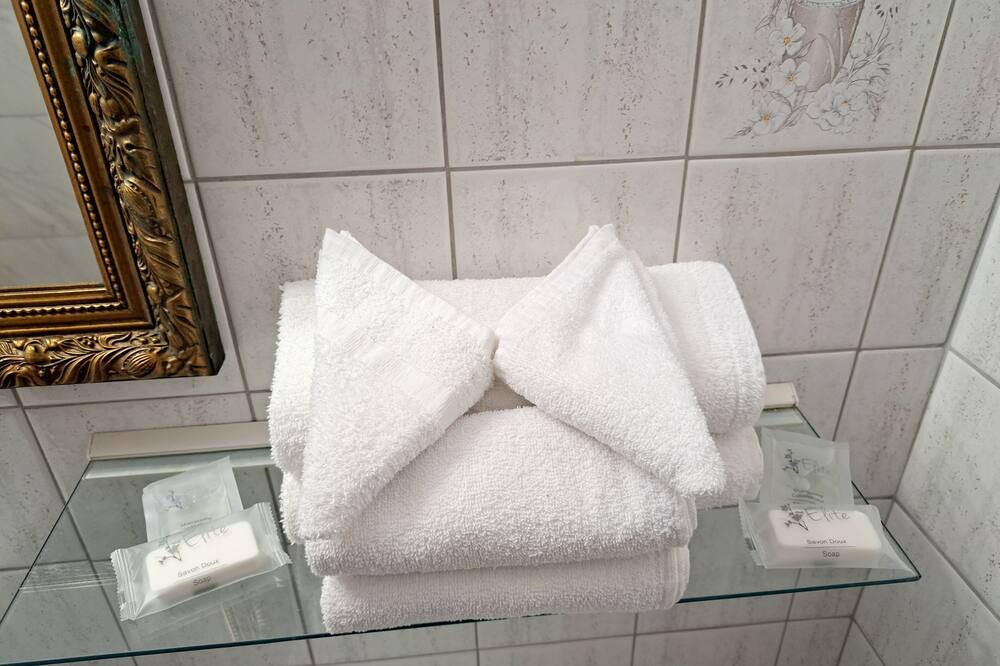 Photo of Bathroom in Saint-Charles-Borromee
