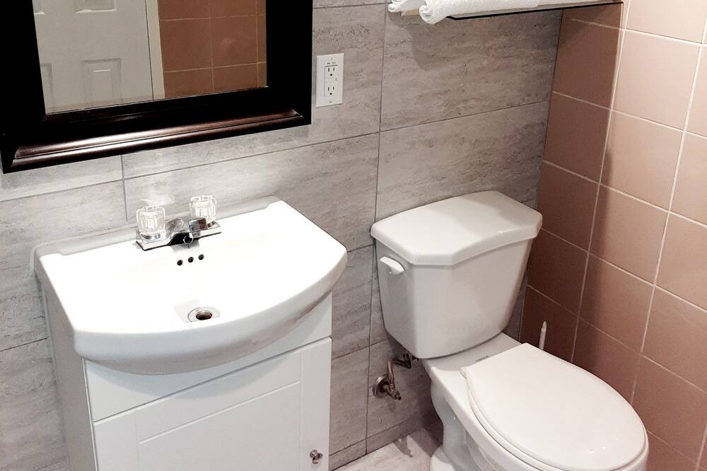 Photo of Bathroom in Saint-Charles-Borromee