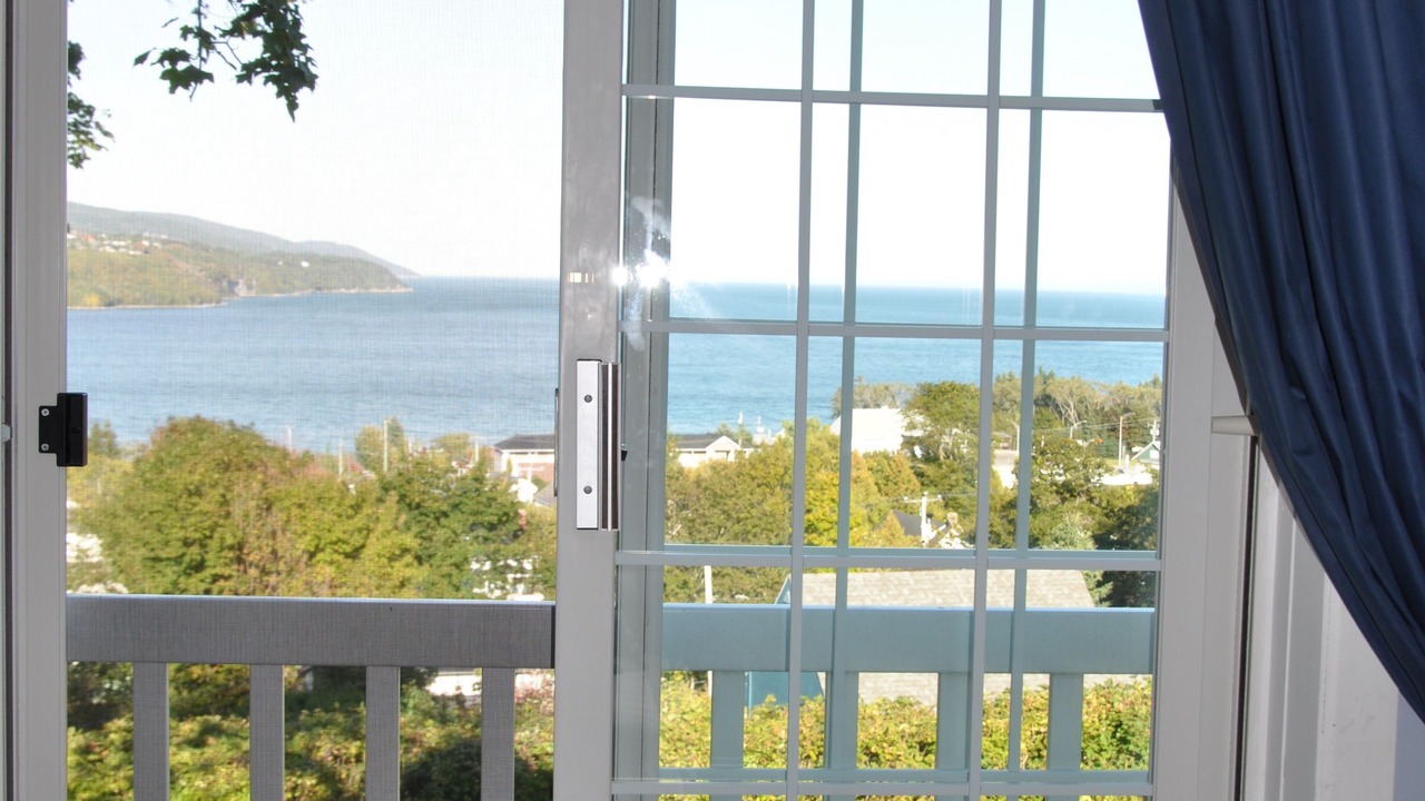 Photo of Bedroom in Pointe-au-Pic
