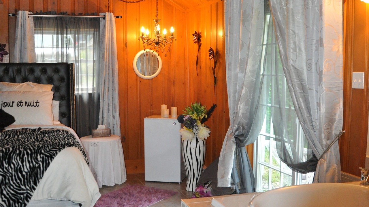 Photo of Bedroom in Pointe-au-Pic