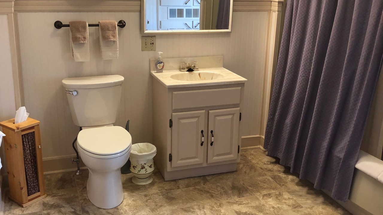 Photo of Bathroom in Anaconda