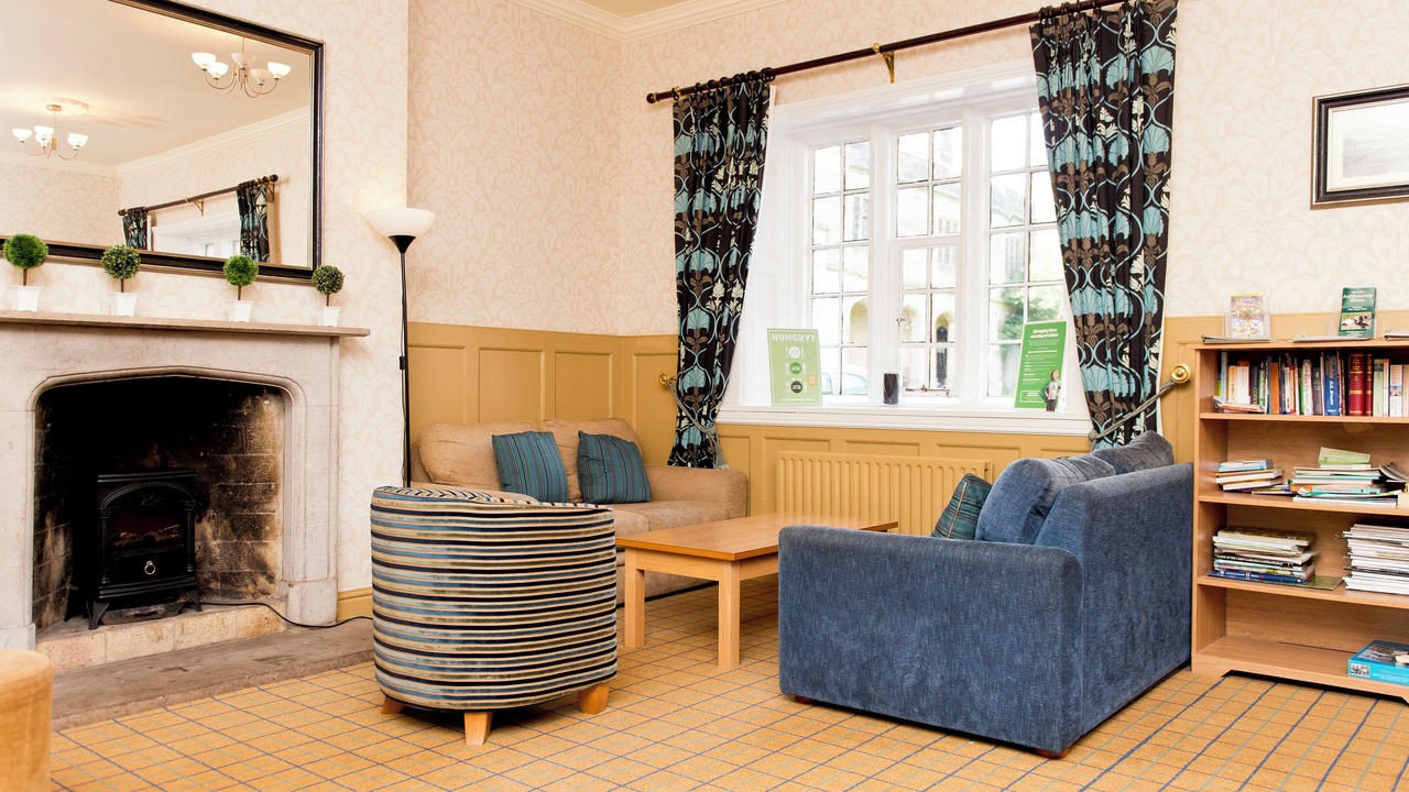 Photo of Livingroom in Ilam