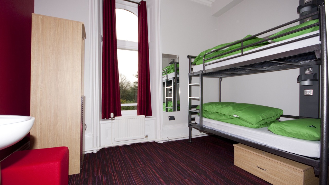 Photo of Bedroom in Castleton