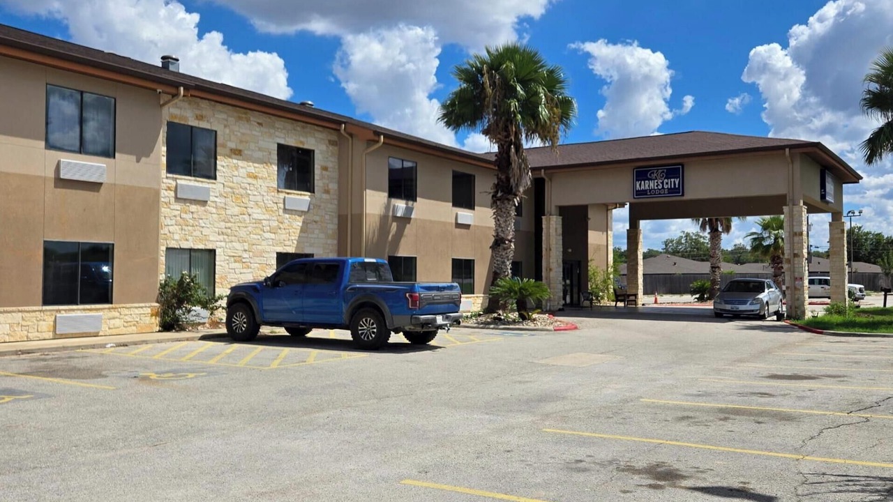 Photo of Others in Karnes City