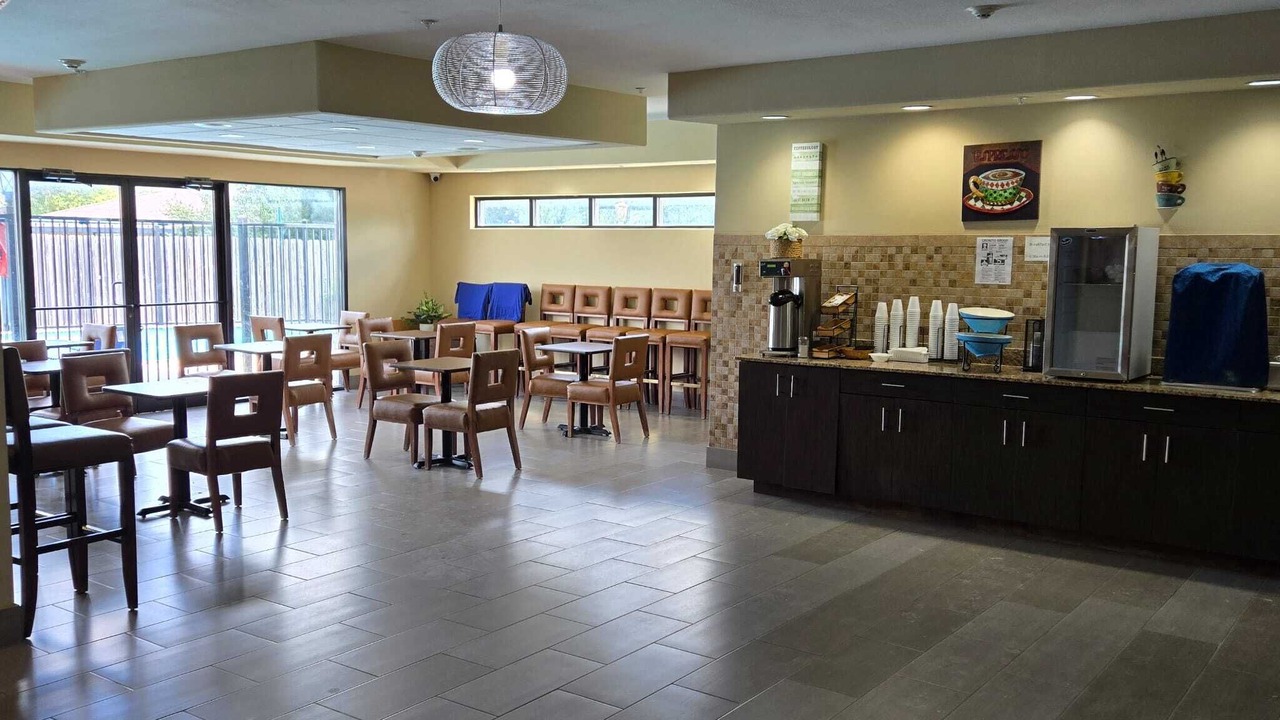 Photo of Others in Karnes City