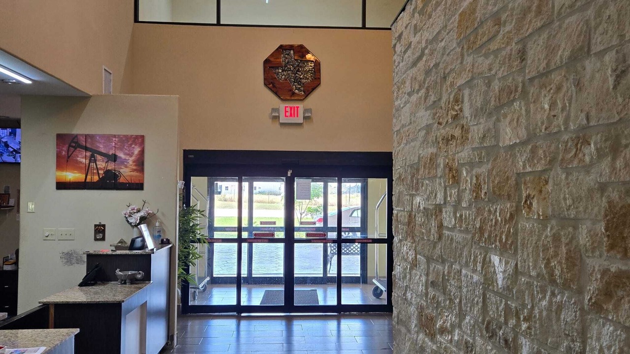 Photo of Others in Karnes City