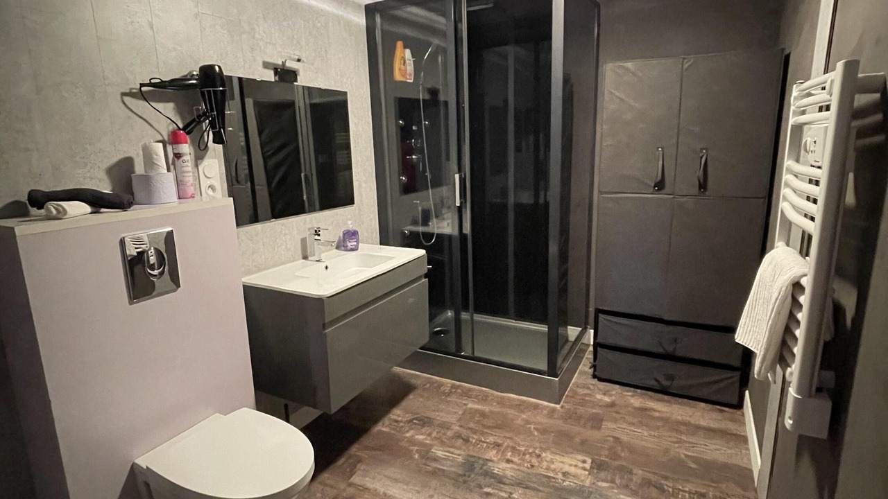 Photo of Bathroom in Bazouges-la-Perouse