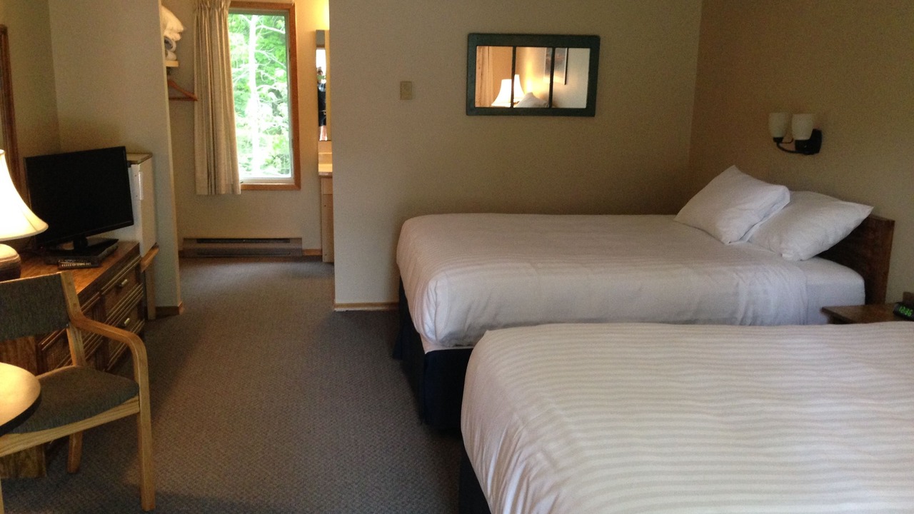 Photo of Bedroom in Lake of Bays