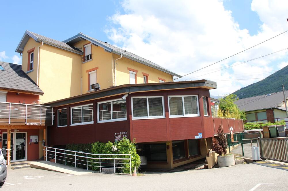 Photo of Outdoor in Challes-les-Eaux