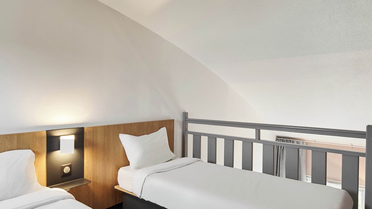 Photo of Bedroom in Lisses