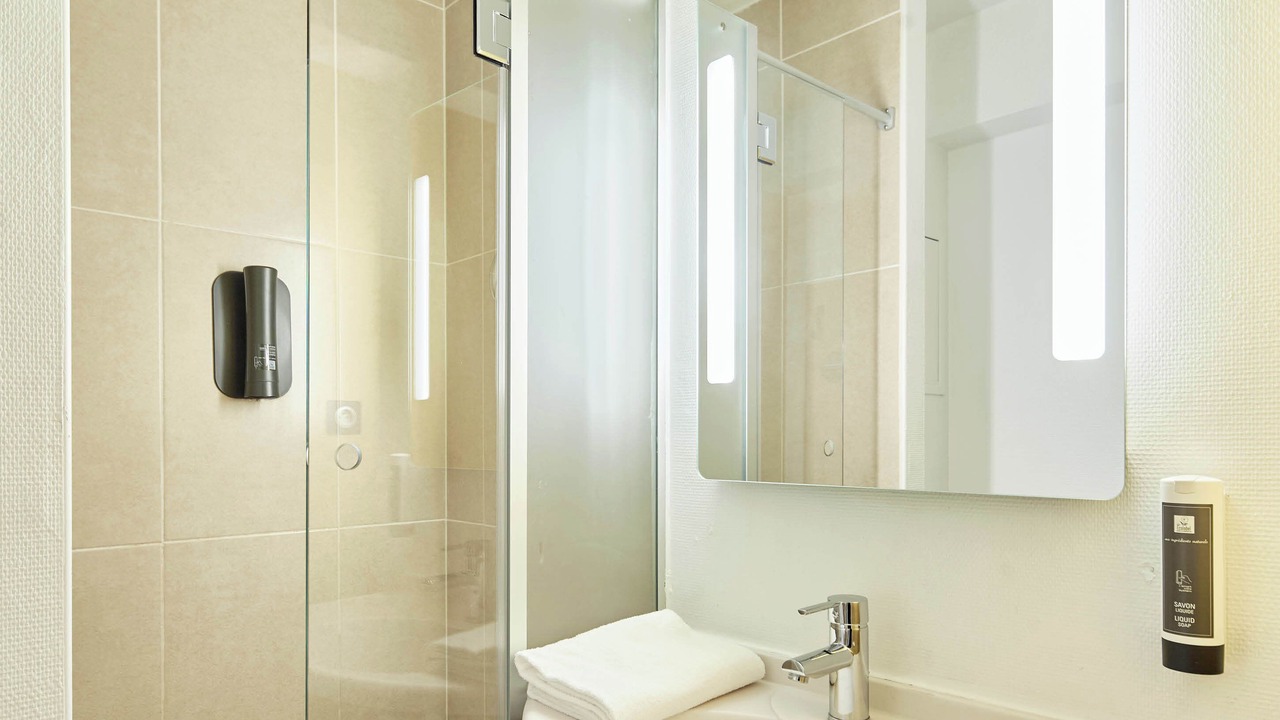 Photo of Others in Lisses