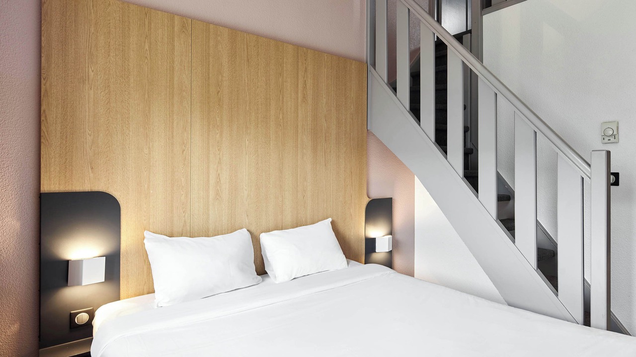 Photo of Bedroom in Lisses