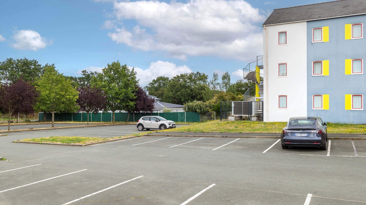 Photo of Others in Beaucouze