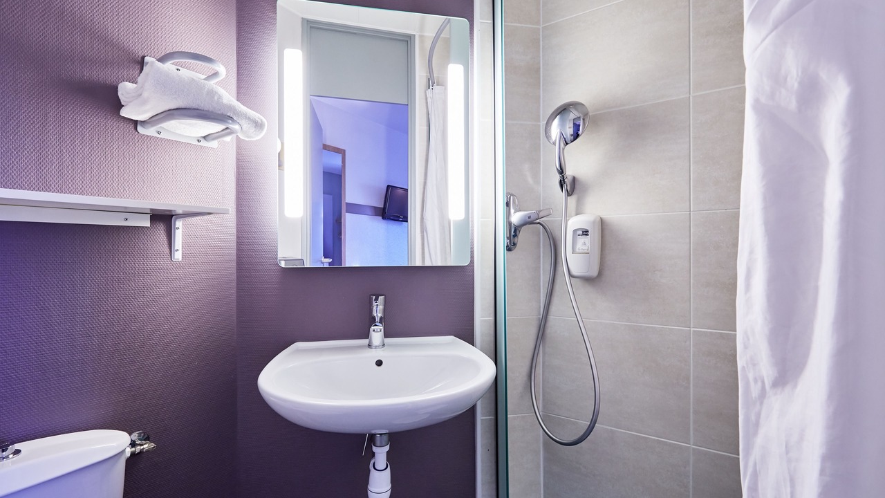 Photo of Bathroom in Harfleur