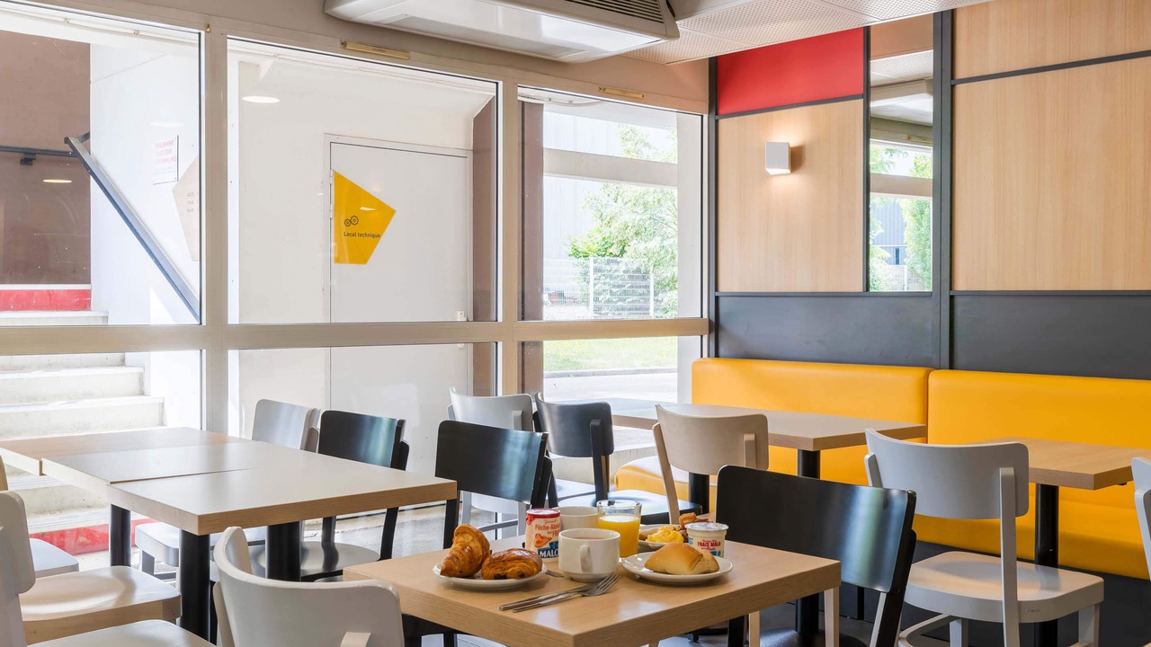 Photo of Others in Moneteau