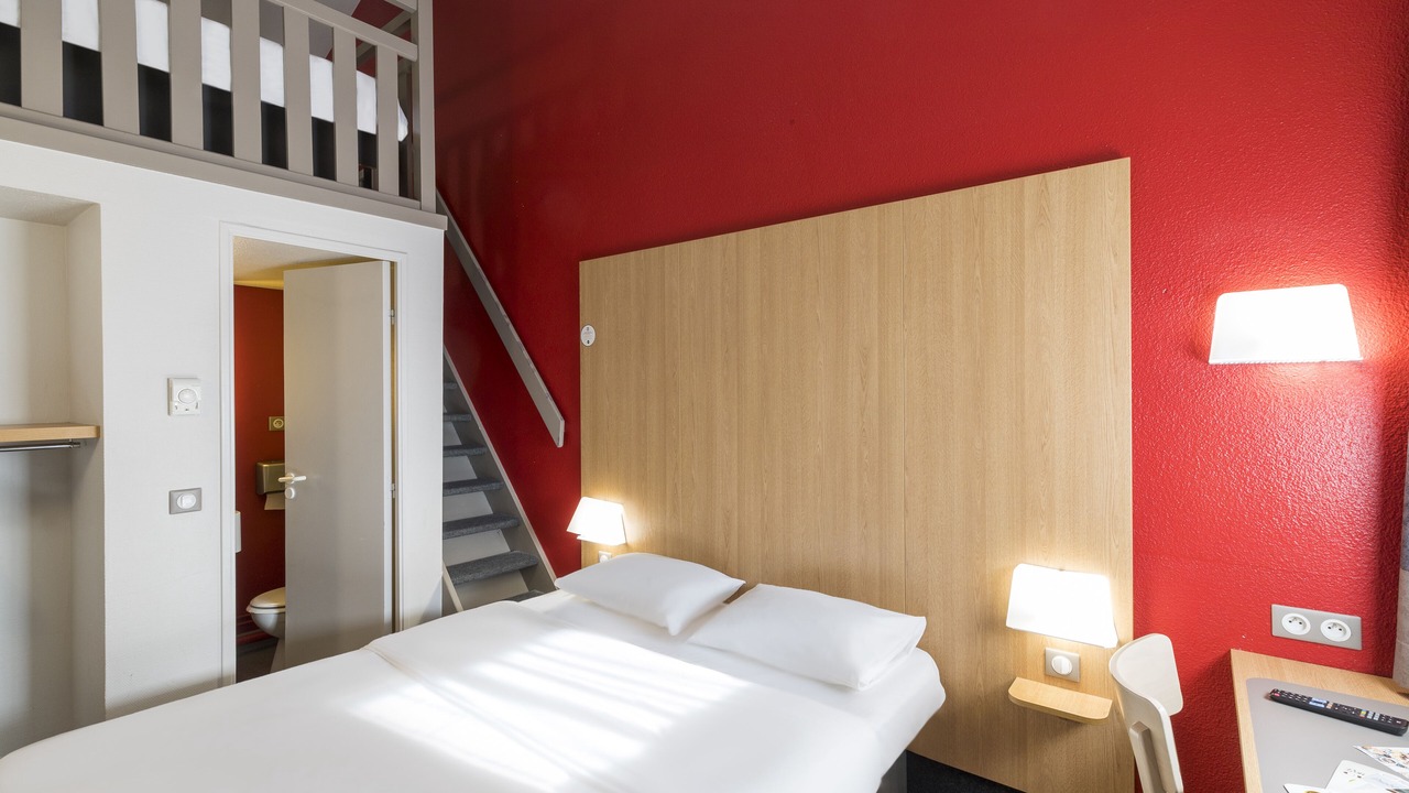 Photo of Bedroom in Moneteau