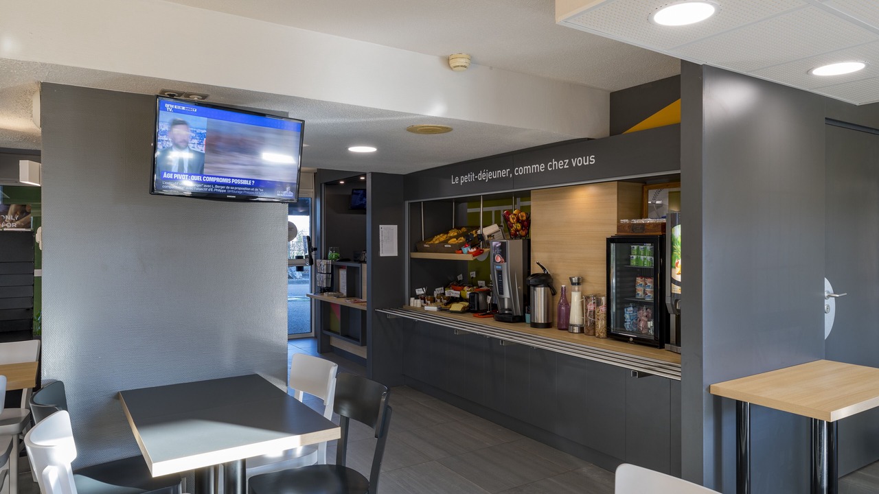 Photo of Others in Moneteau