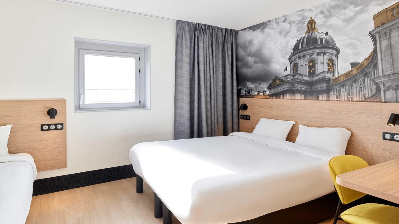 Photo of Bedroom in Petit-Ivry