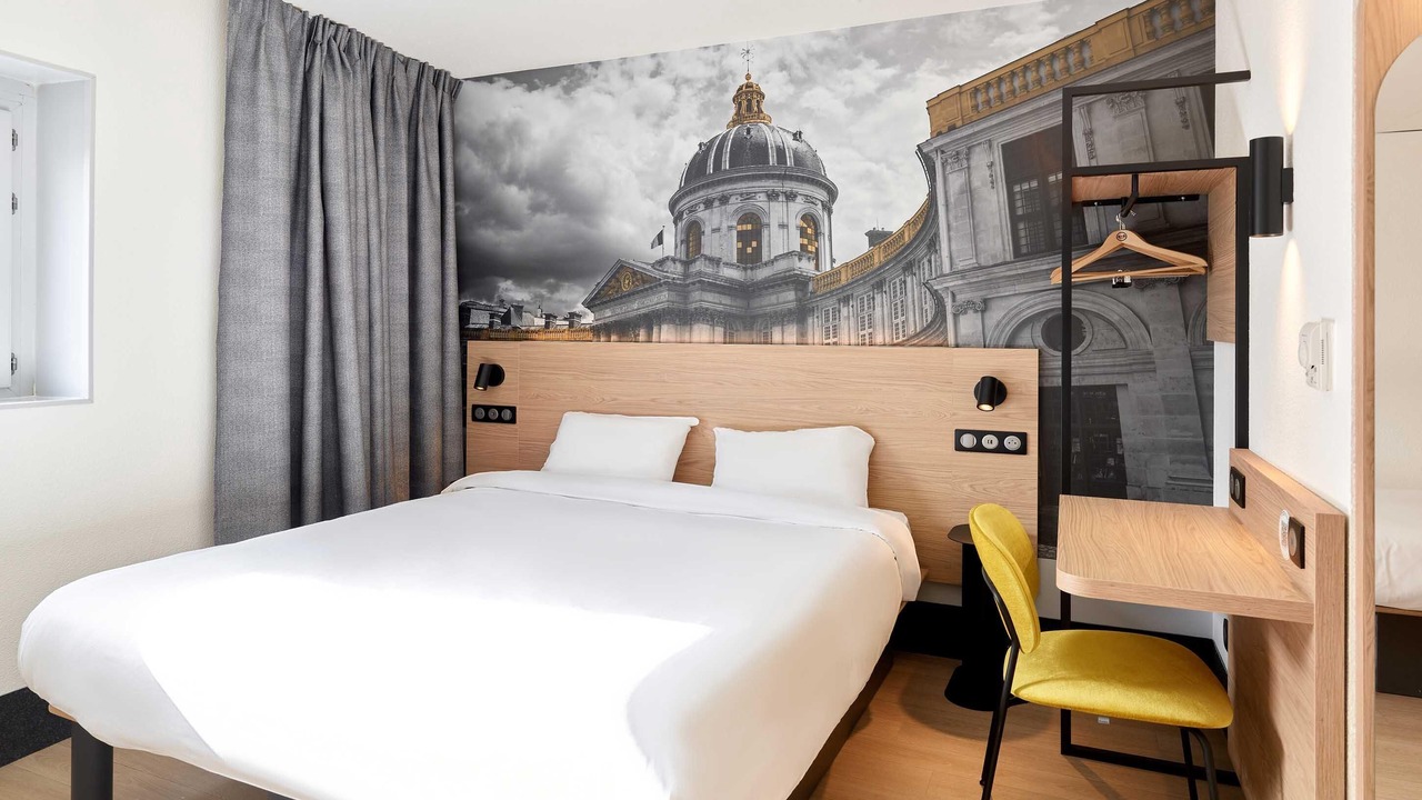 Photo of Bedroom in Petit-Ivry