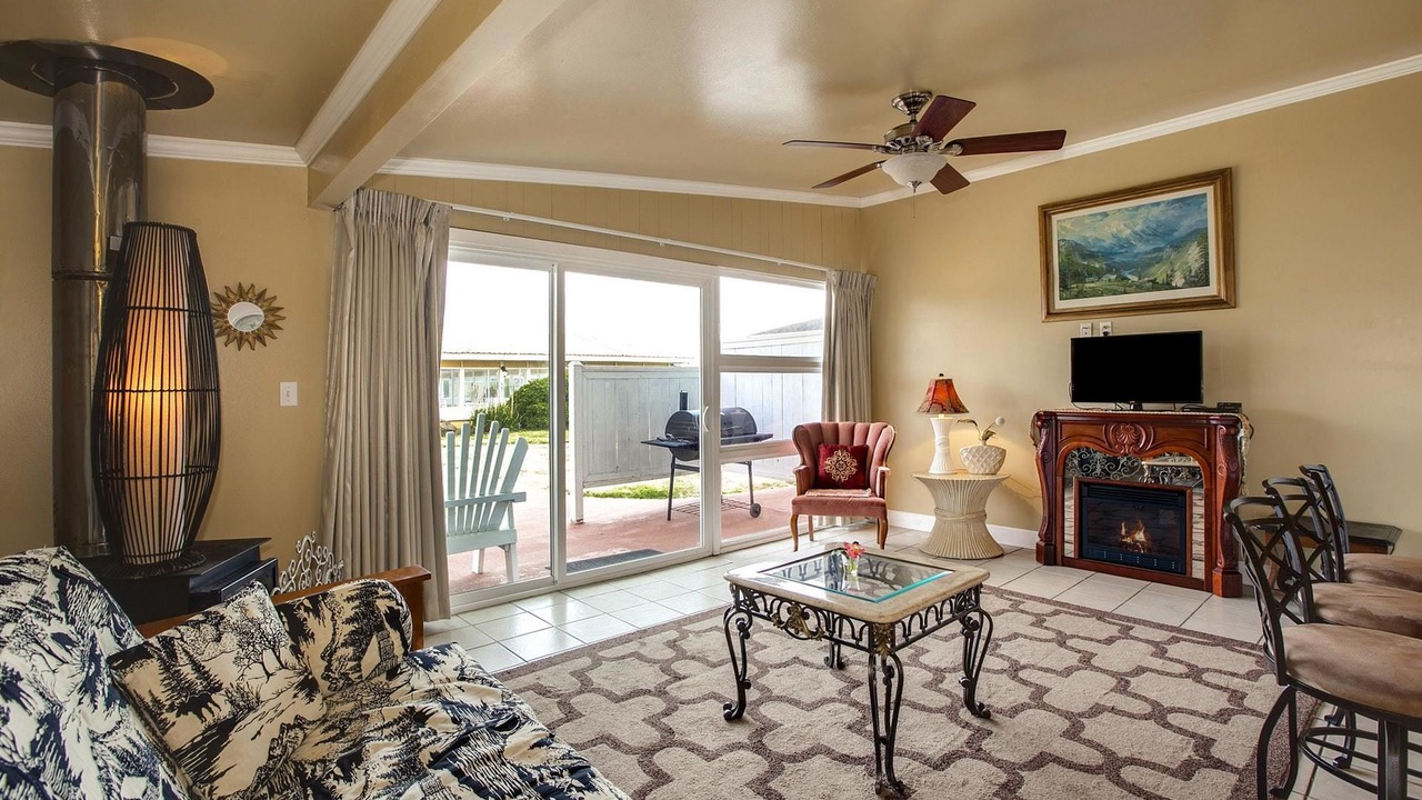 Photo of Livingroom in Copalis Beach