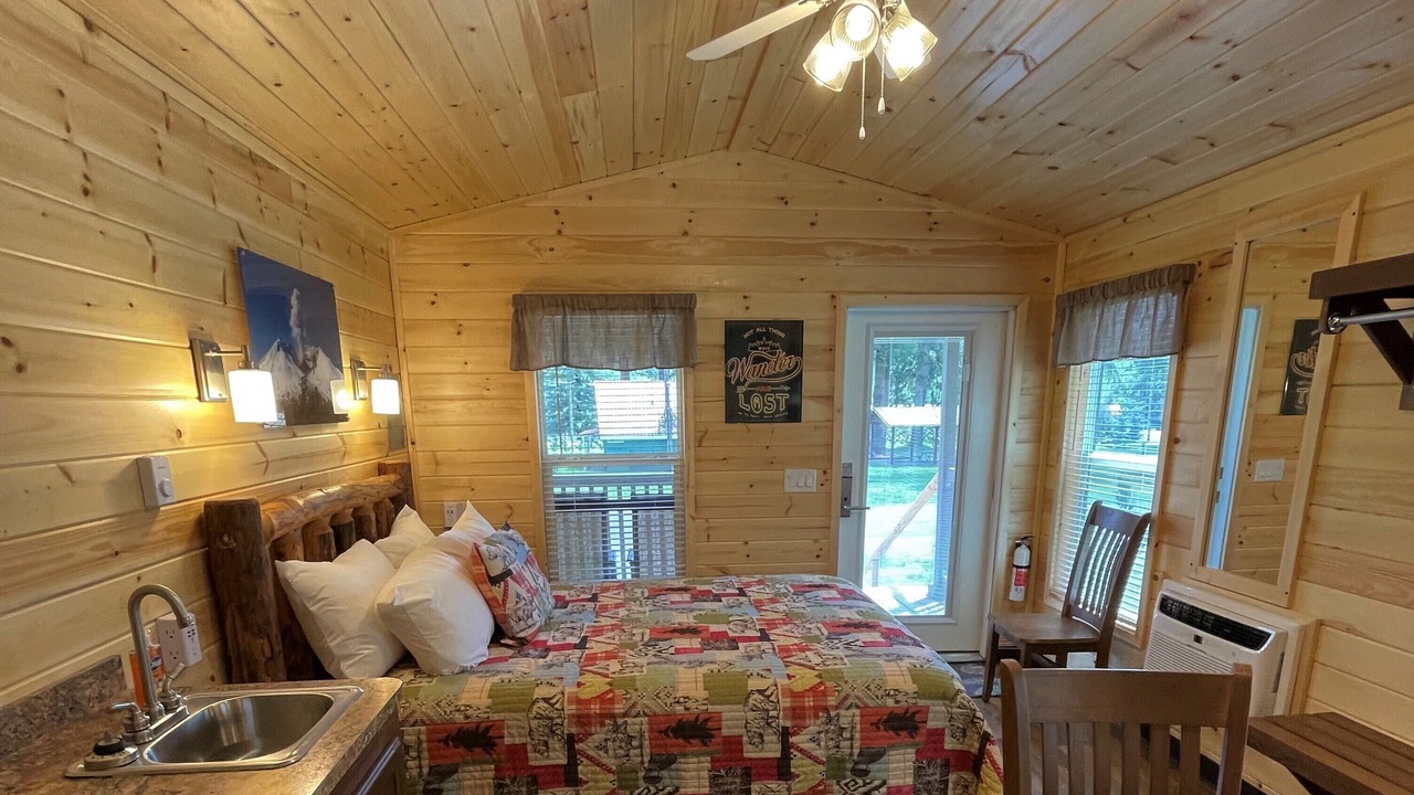 Photo of Others in Cougar