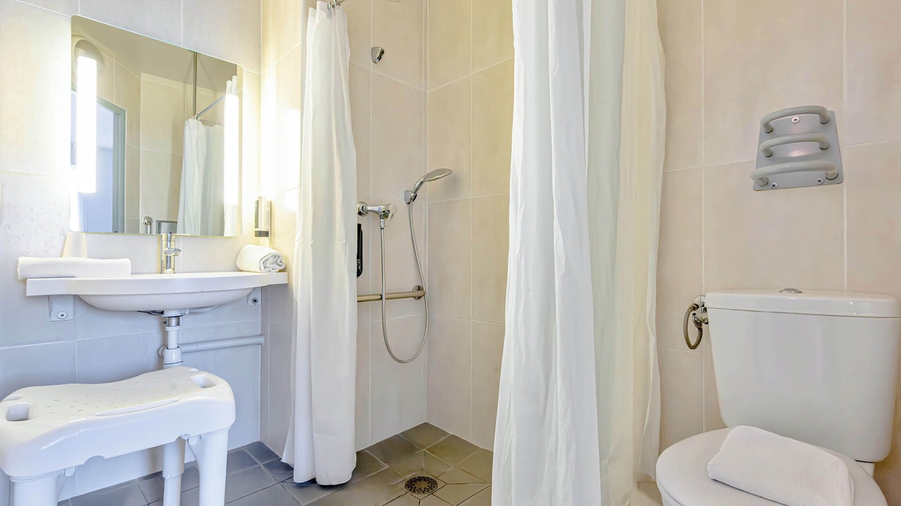 Photo of Bathroom in Brignoles