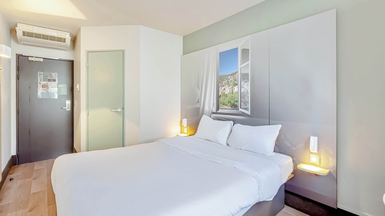 Photo of Bedroom in Brignoles