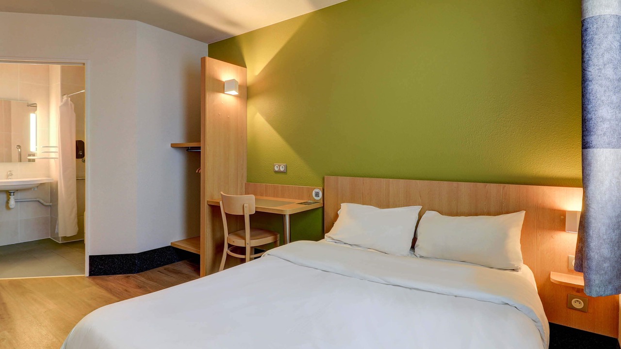 Photo of Bedroom in Paray-le-Monial