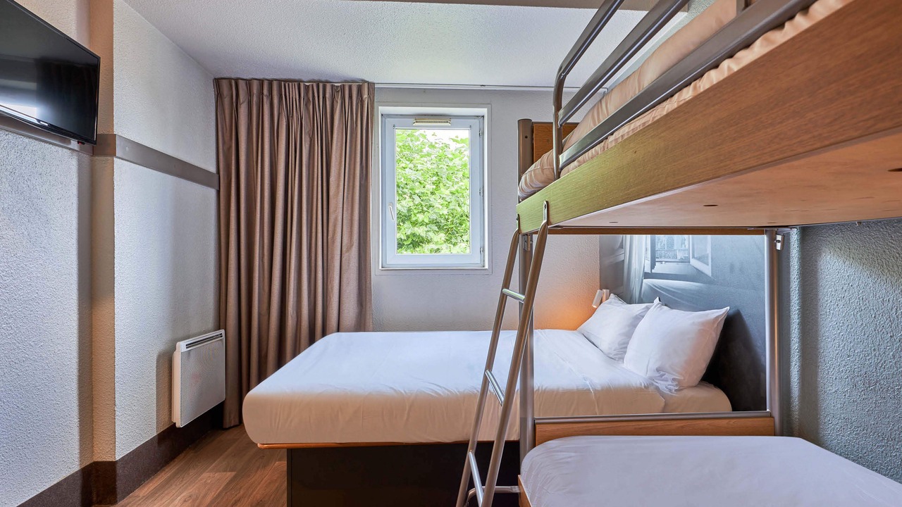 Photo of Bedroom in Saint-Contest