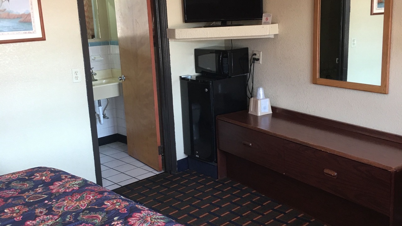 Photo of Others in Marianna