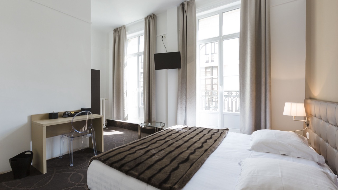 Photo of Bedroom in Centre Ville