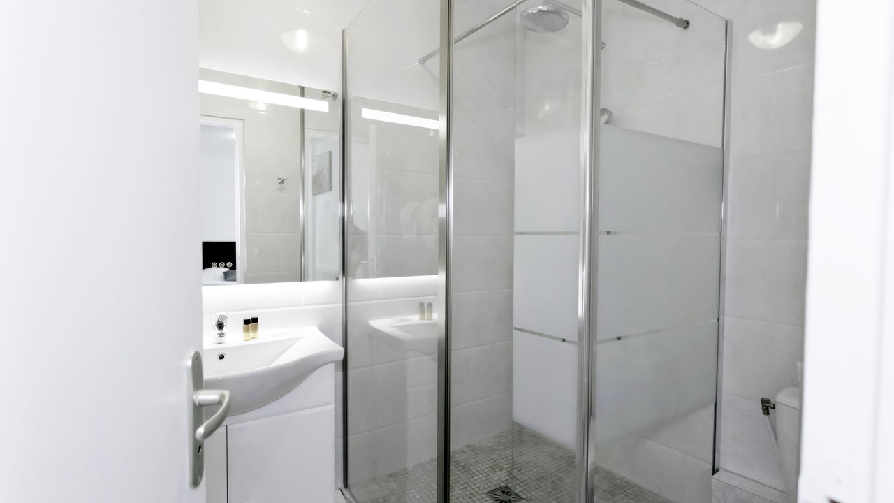 Photo of Bathroom in Centre Ville