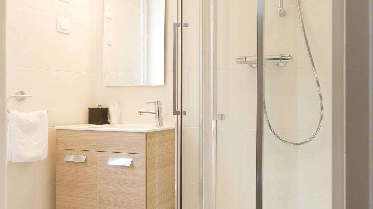 Photo of Bathroom in Centre Ville