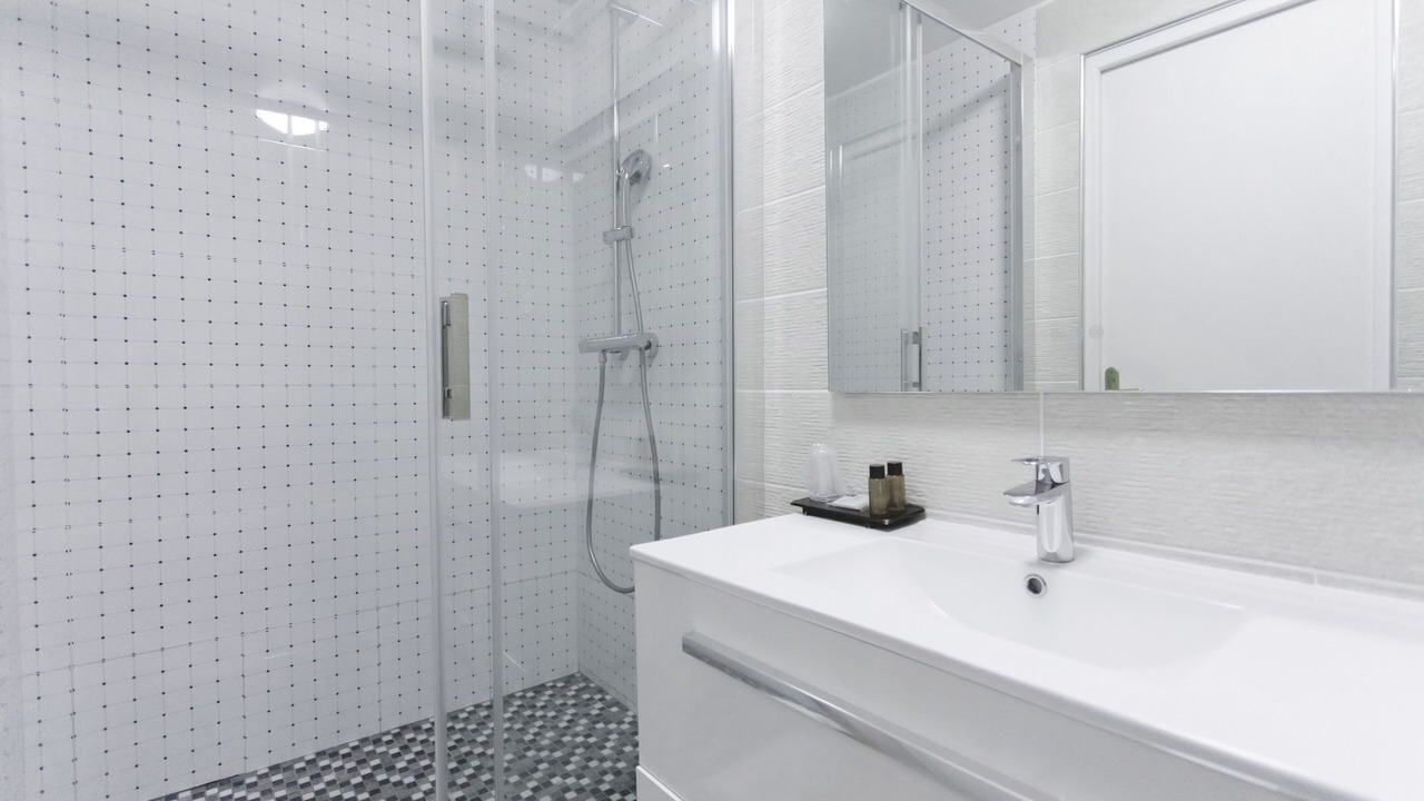 Photo of Bathroom in Centre Ville