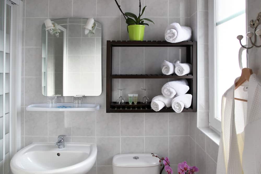 Photo of Bathroom in Houlgate