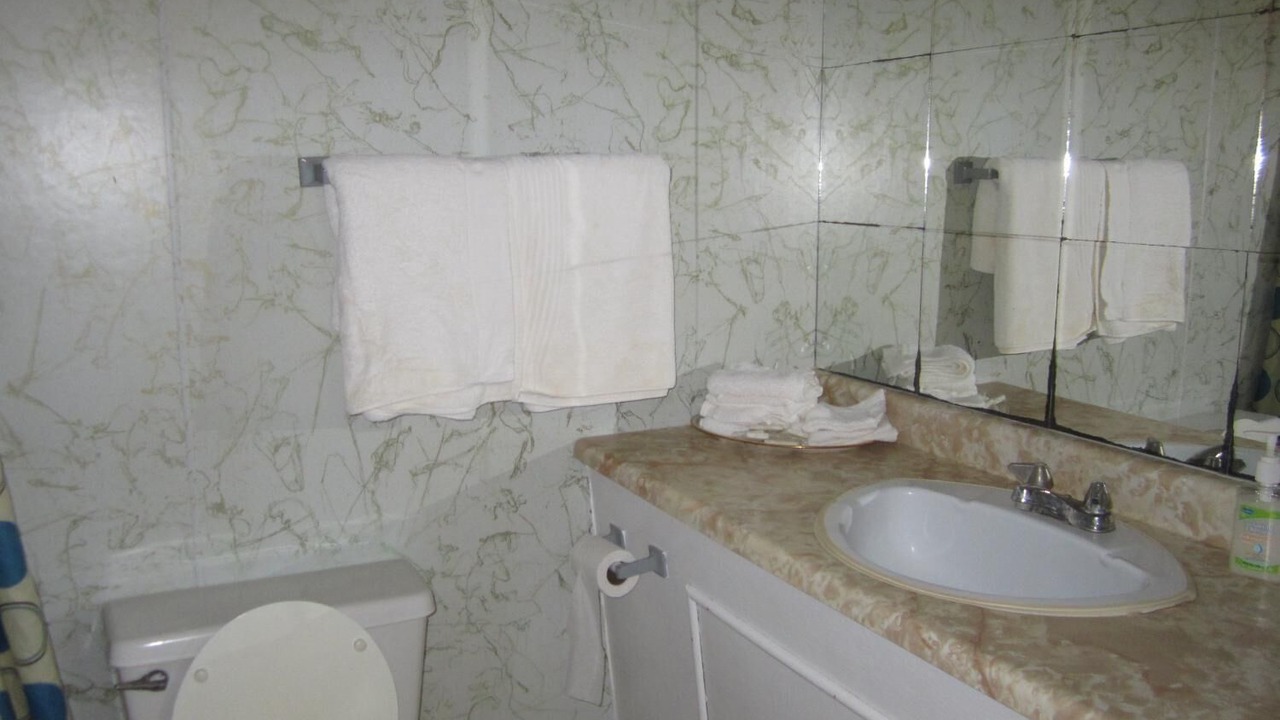Photo of Bathroom in Pocologan