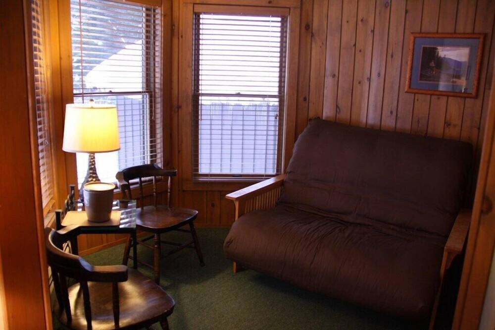 Photo of Livingroom in Eagle Bay