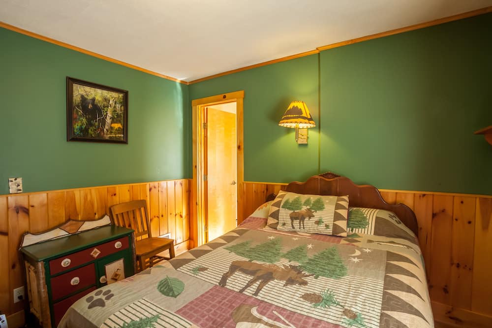 Photo of Bedroom in Eagle Bay