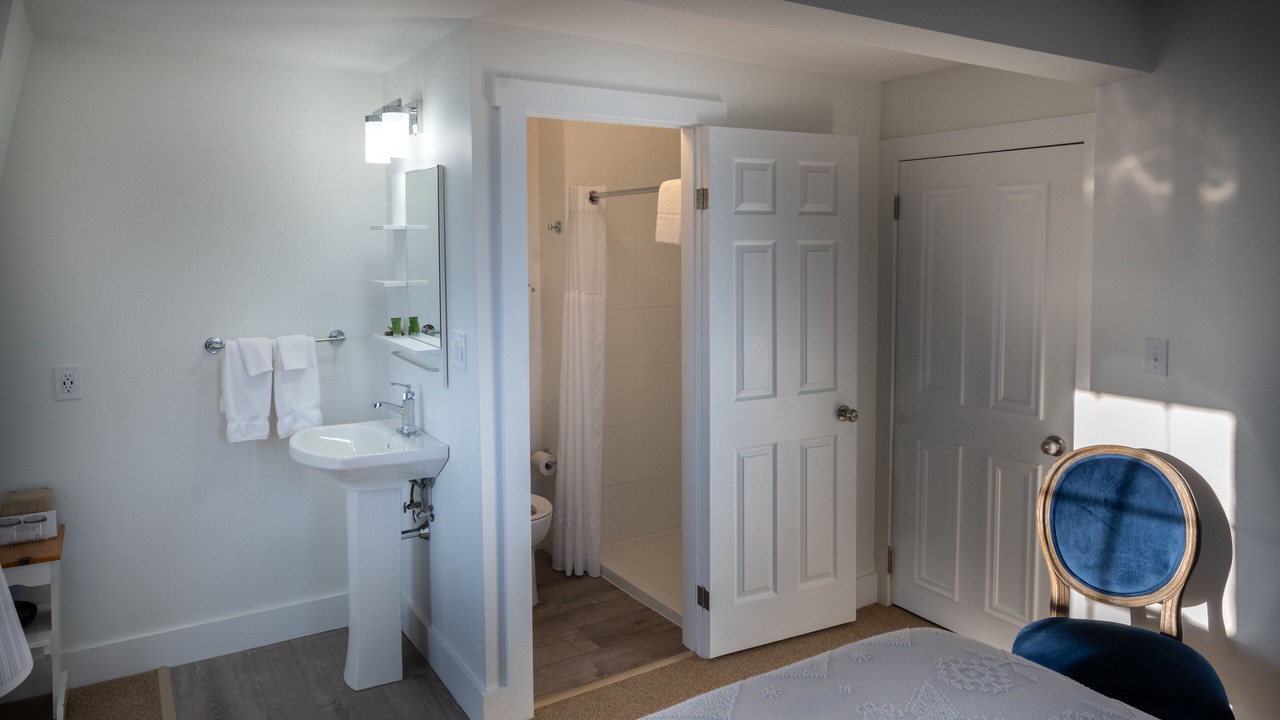 Photo of Bathroom in Baddeck