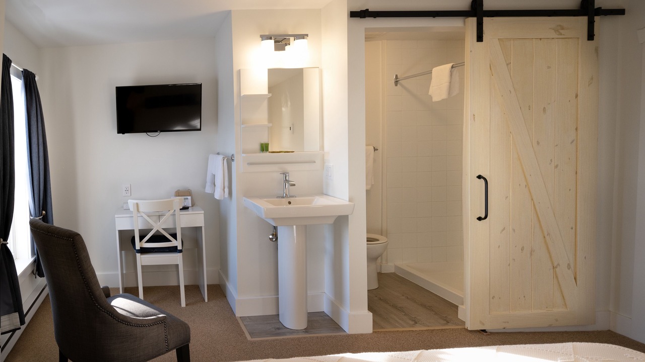 Photo of Bathroom in Baddeck