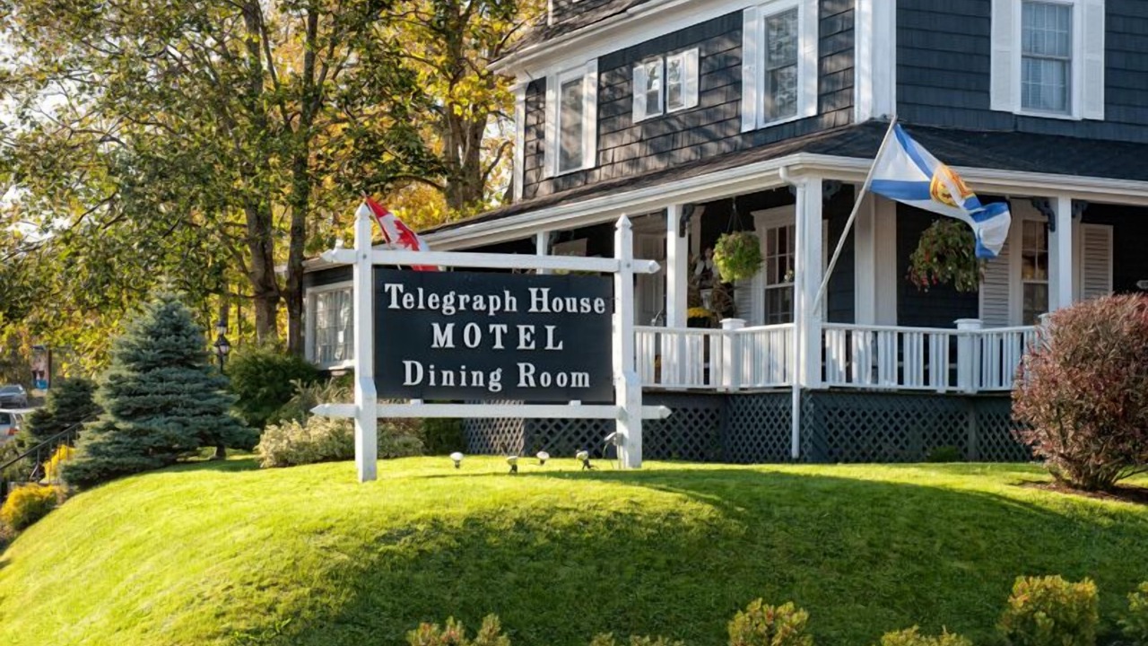 Photo of Buildings in Baddeck