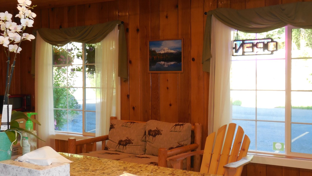 Photo of Others in Packwood