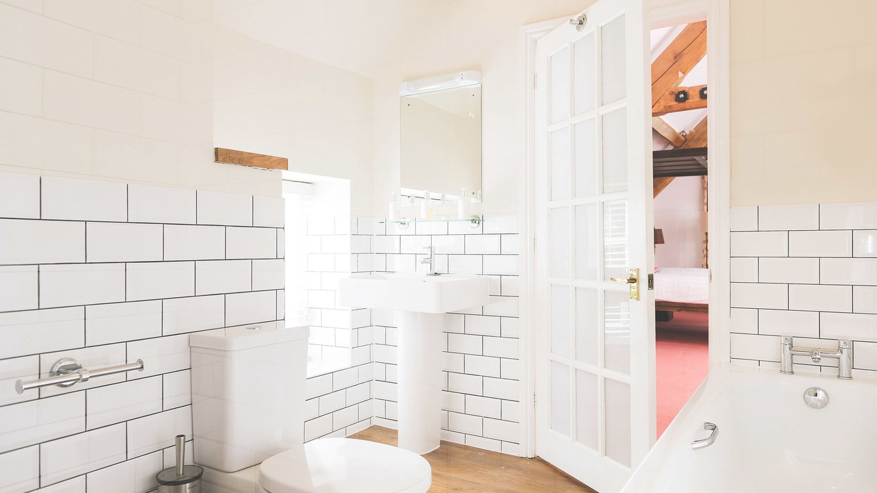 Photo of Bathroom in Branscombe