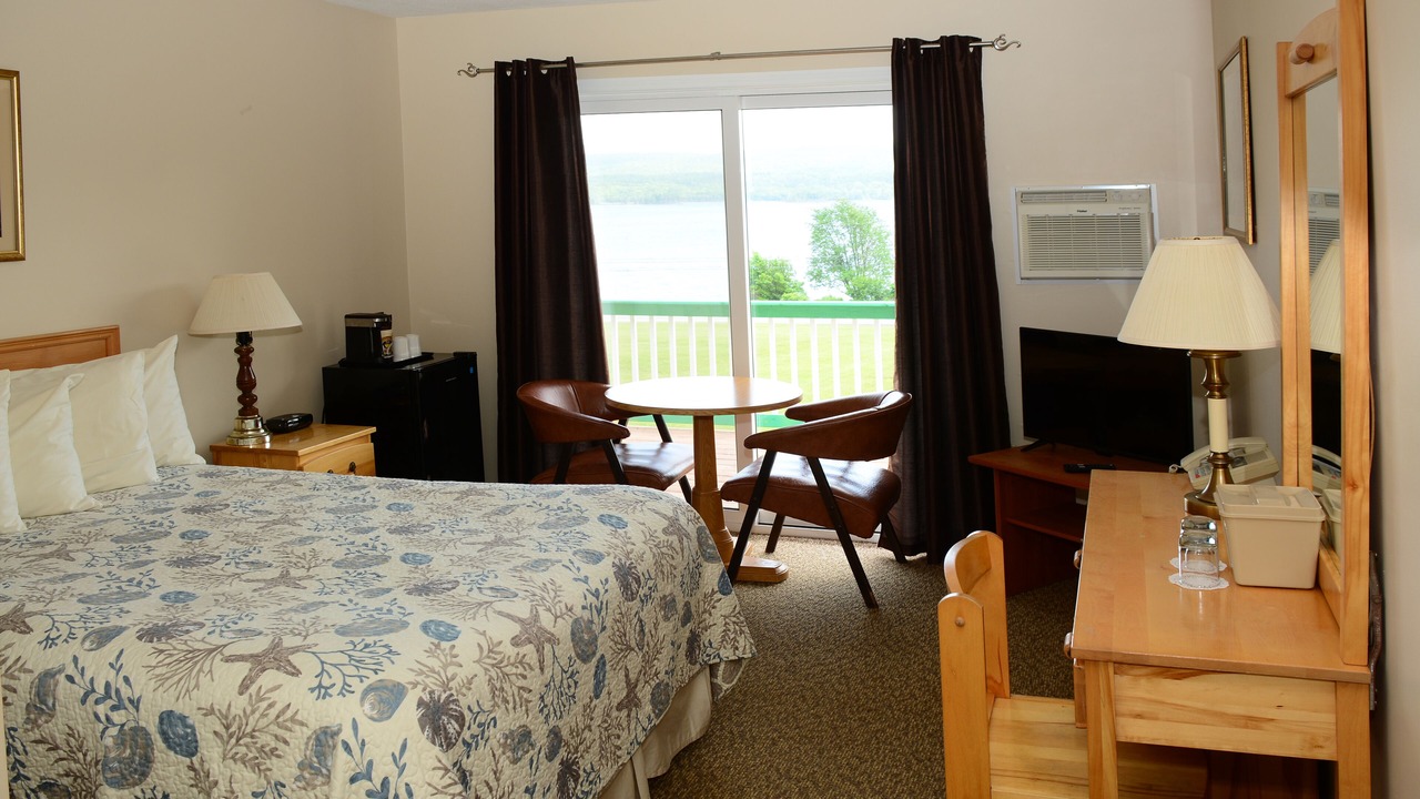 Photo of Bedroom in Baddeck