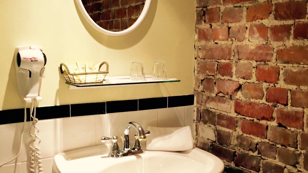 Photo of Bathroom in Quartier des Spectacles